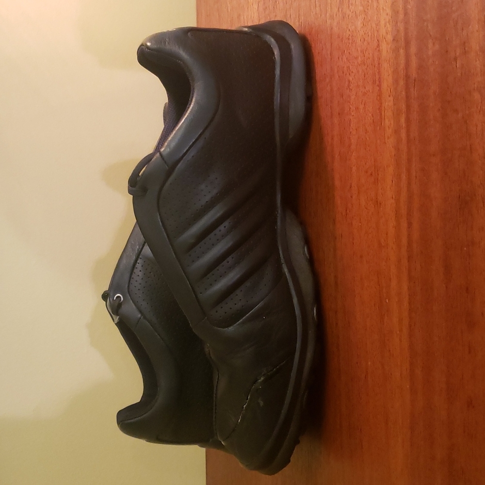 Host 🔥 pick Porsche Design Adidas golf ⛳ shoes - Picture 3 of 11